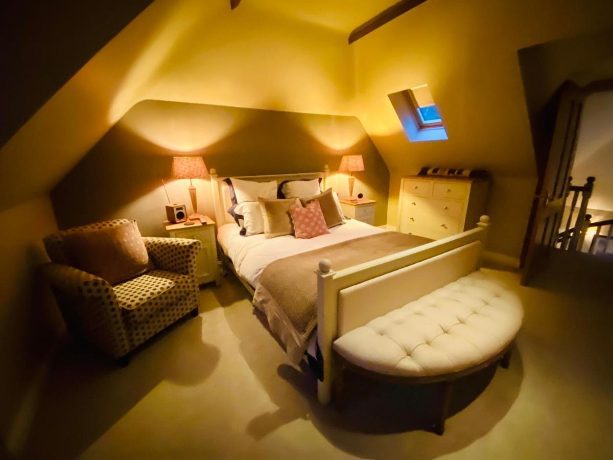 Little Woodside A Beautiful New Forest Self Contained Private Luxury Annexe New Milton Exteriör bild