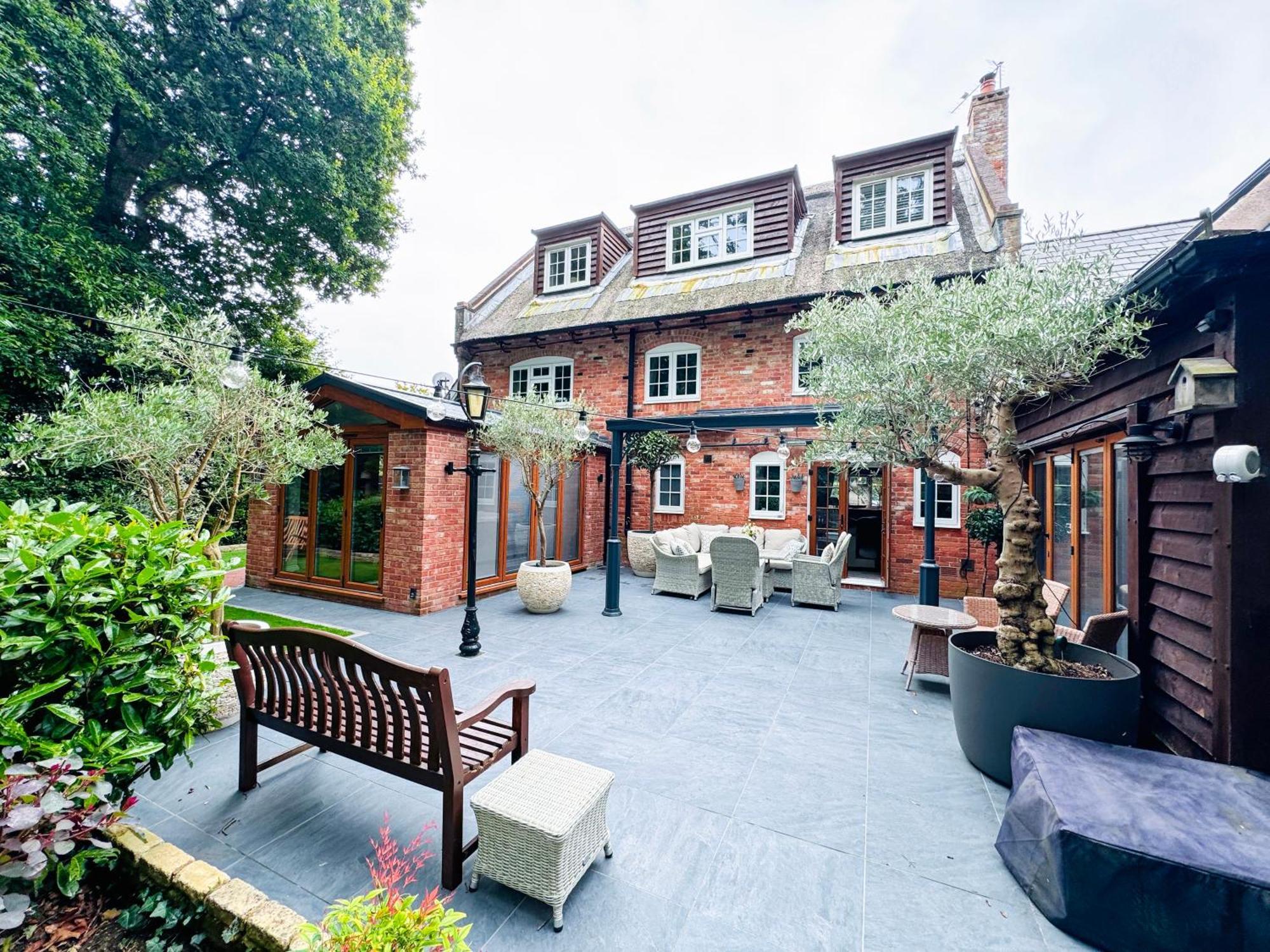 Little Woodside A Beautiful New Forest Self Contained Private Luxury Annexe New Milton Exteriör bild