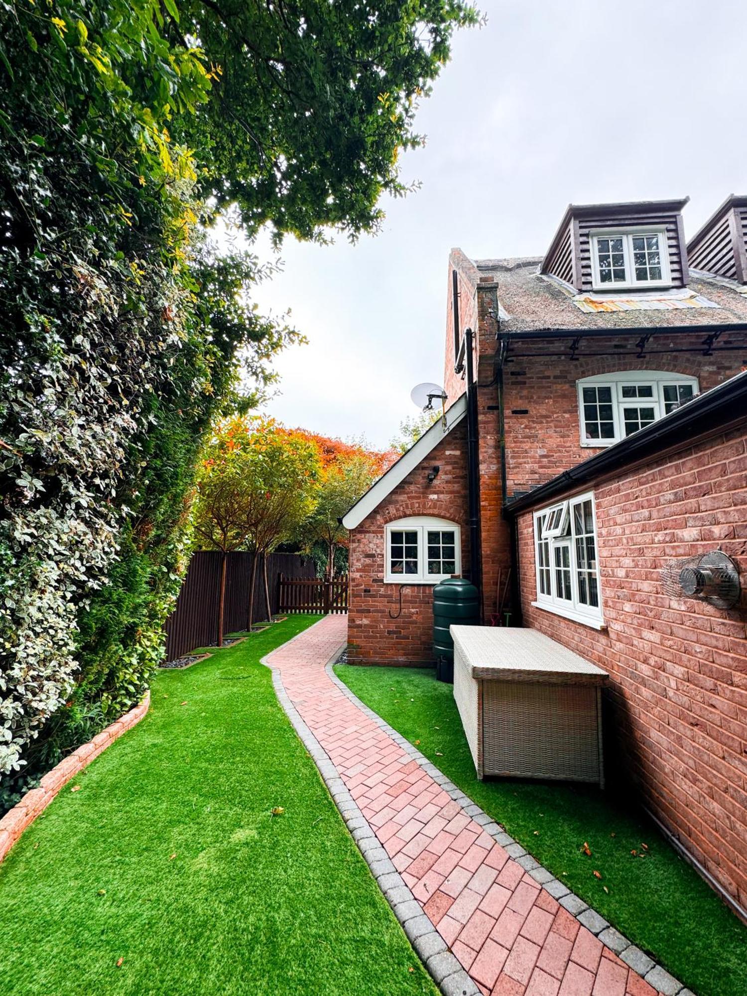 Little Woodside A Beautiful New Forest Self Contained Private Luxury Annexe New Milton Exteriör bild